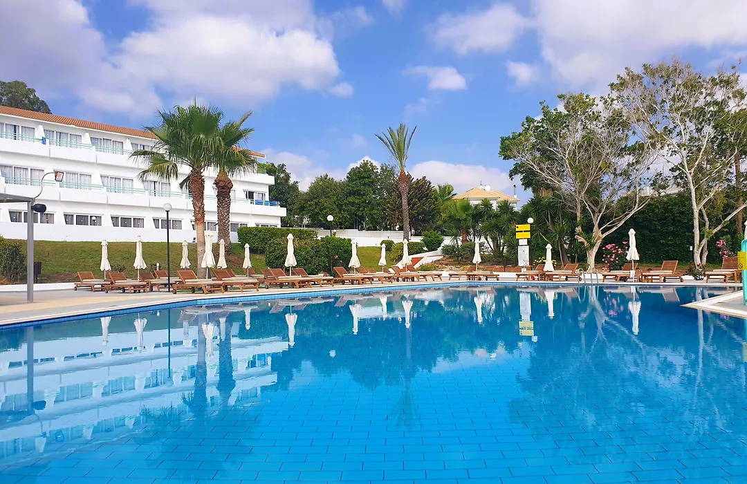 Adelais Bay Hotel-1